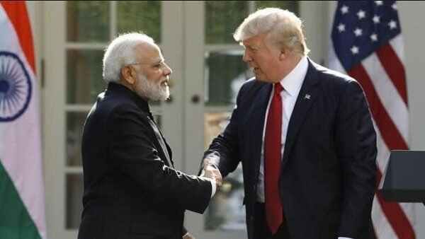 ટ્રમ્પ અને મોદી વચ્ચે ફોનમાં વાતચીત