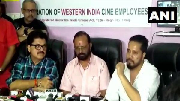 VIDEO: પાકિસ્તાનમાં શો કરવા પર મીકા સિંહે માંગી માફી, બાદમાં પ્રેસ કૉન્ફરન્સ વચમાં છોડી જતા રહ્યા