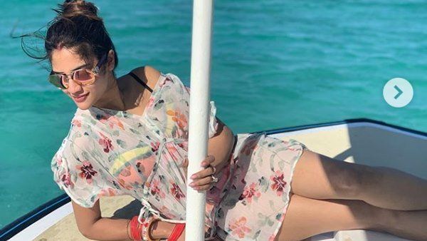 Pics: હનીમૂન મનાવવા ગયેલી નુસરત જહાંએ શેર કર્યા પોતાના બોલ્ડ ફોટા