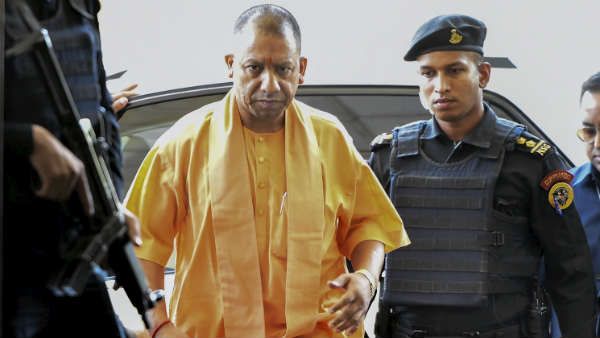 લોકોના નિશાને યોગી સરકાર