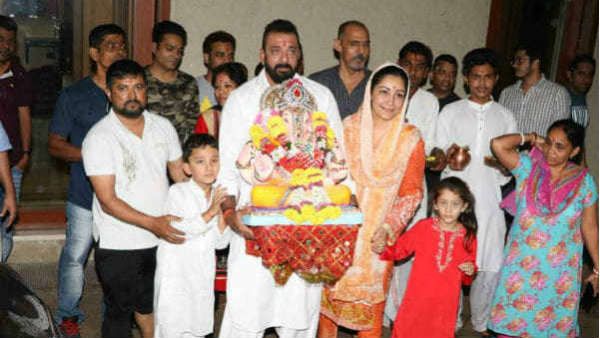 સંજય દત્તના ગણપતિ સંજય દત્તના ગણપતિ