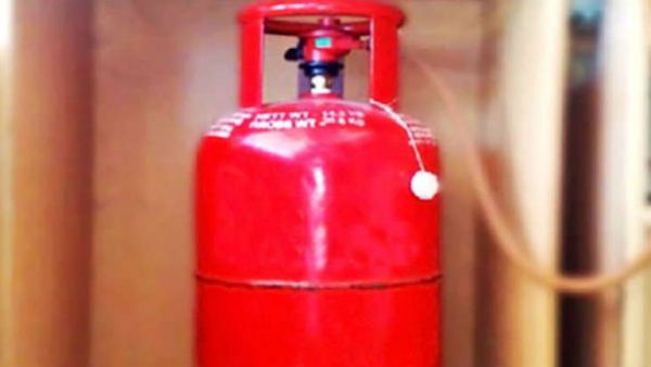 એલપીજી લીક થવા પર તાત્કાલિક લો આ પગલાં, નાની લાપરવાહીથી જઈ શકે છે જીવ