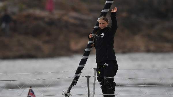 ગ્રેટાએ વિમાનથી યાત્રાઓ બંધ કરી દીધી