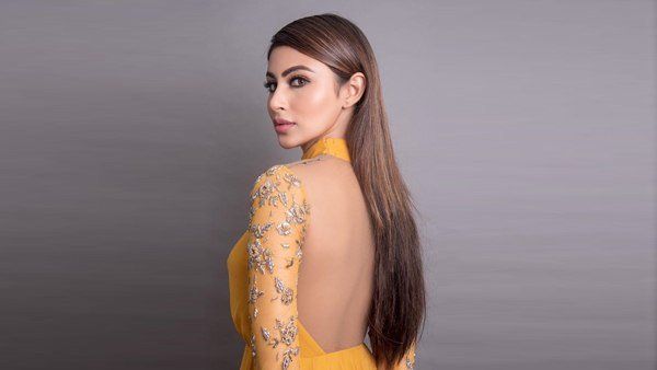 વર્ક ફ્રન્ટ પર મોની રોય