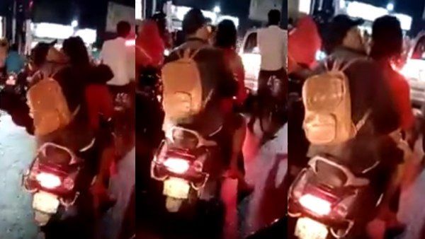 પહેલા પણ આ કપલનો વીડિયો વાયરલ થઇ ચુક્યો છે પહેલા પણ આ કપલનો વીડિયો વાયરલ થઇ ચુક્યો છે