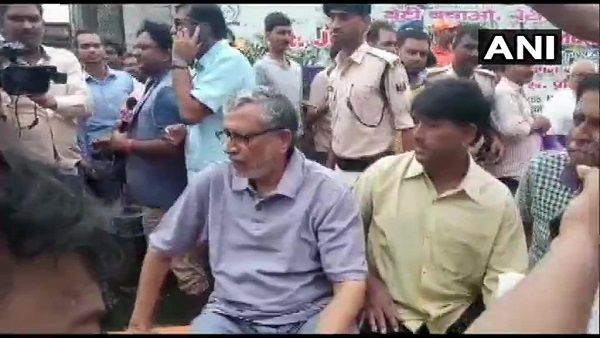 સુશીલ કુમાર મોદી ચાર દિવસથી પુરમાં ફસાયા