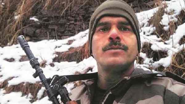 પીએમ મોદી સામે વારાણસીથી તેમનું નોમિનેશન રદ થયું હતું પીએમ મોદી સામે વારાણસીથી તેમનું નોમિનેશન રદ થયું હતું