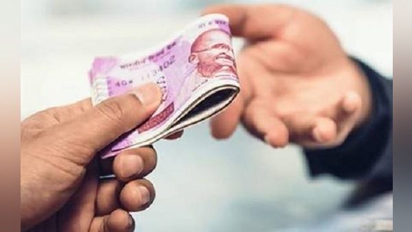 રોજ 21 જેટલી ફરિયાદો નોંધાઈ રોજ 21 જેટલી ફરિયાદો નોંધાઈ