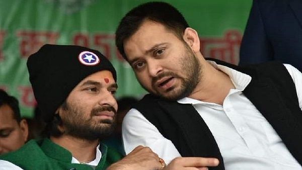 હનીમુનની વાત માટે થયો તેજ-ઐશ્વર્યામાં ઝઘડો હનીમુનની વાત માટે થયો તેજ-ઐશ્વર્યામાં ઝઘડો