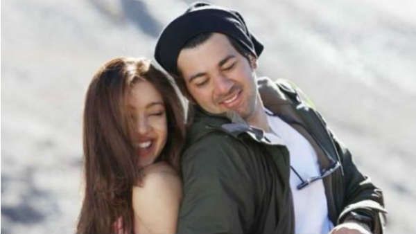 અભિનય અભિનય