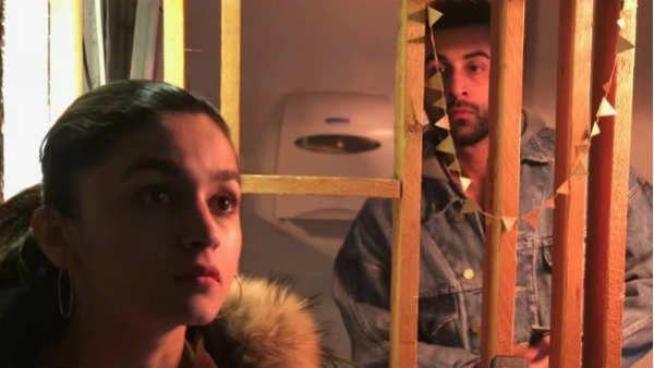 બ્રહ્માસ્ત્રથી શરૂઆત બ્રહ્માસ્ત્રથી શરૂઆત