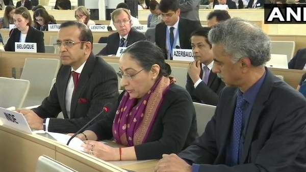 પાકિસ્તાન જૂઠની રનિંગ કોમેન્ટરી કરી રહ્યું છે