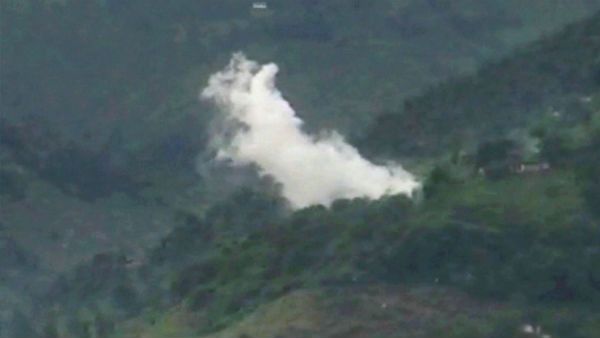 જમ્મુ કાશ્મીરઃ પુંછના મેંઢર સેક્ટરમાં પાકનુ ફાયરિંગ, સેનાનો જડબાતોડ જવાબ