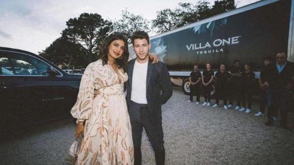 જ્યારે નિકે પ્રિયંકાને સંભાળી