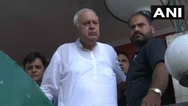 જાણો આર્ટિકલ 370 પર સુપ્રીમ કોર્ટની સુનાવણીમાં શું શું થયુ