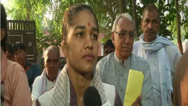 હરિયાણા ચૂંટણી પરિણામ 2019: બબીતા ફોગાટ ચૂંટણી હારી, ત્રીજા નંબરે પર પહોંચી ગઈ