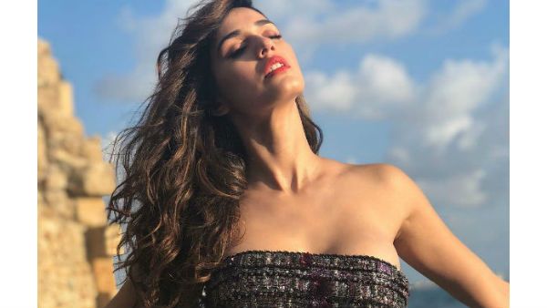 સુપર સેક્સી 