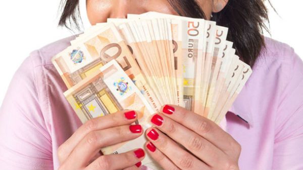 ખચકાટ વગર માંગી શકે છે પૈસા ખચકાટ વગર માંગી શકે છે પૈસા