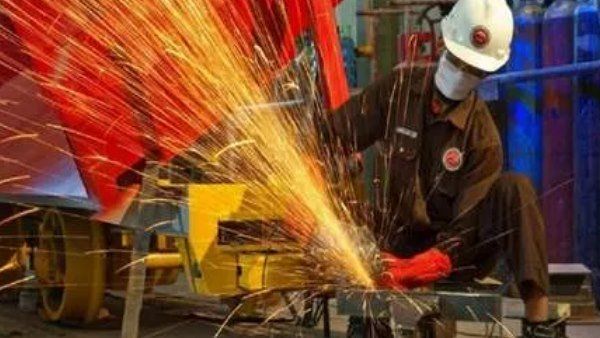 6 વર્ષના સૌથી નીચલા સ્તરે પહોંચ્યું ઈન્ડસ્ટ્રિયલ ઉત્પાદન, 1.1 ટકાનો ઘટાડો