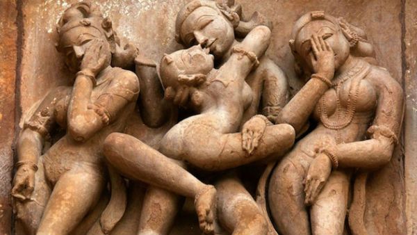 વાસ્તુ શાસ્ત્ર મુજબ આ 10 જગ્યાએ ક્યારેય સંબંધ ન બનાવવા, પાપના ભાગીદાર બનશો