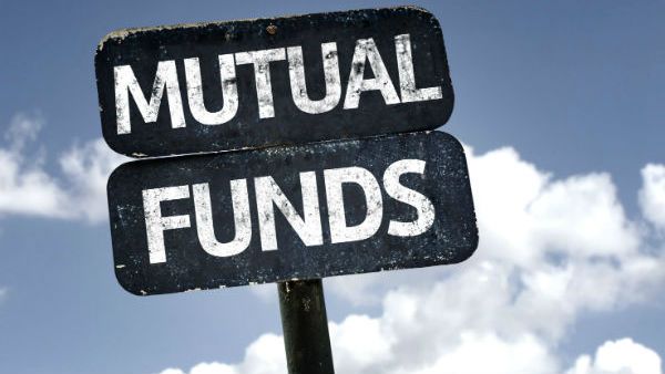 Mutual Fund SIP : મ્યુચ્યુઅલ ફંડ 650 માં કરો રોકાણ, મેચ્યોરિટી પર મળશે 45.6 લાખ