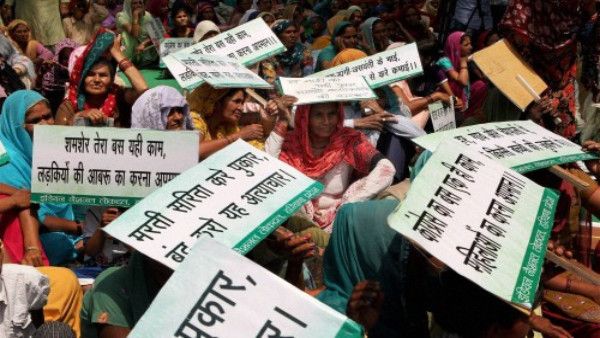 કોંગ્રેસે માત્ર 9 મહિલાઓને આપી ટિકિટ કોંગ્રેસે માત્ર 9 મહિલાઓને આપી ટિકિટ