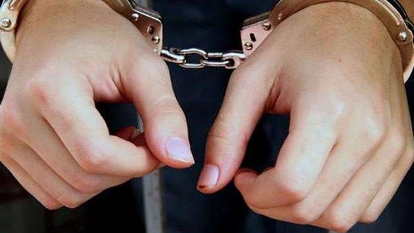 38 ડોલરનો દંડ ફટકાર્યો