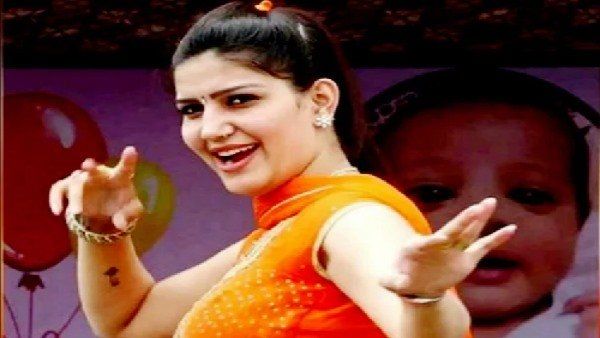 આ લોકો વિરૂદ્ધ નોંધાવી ફરીયાદ