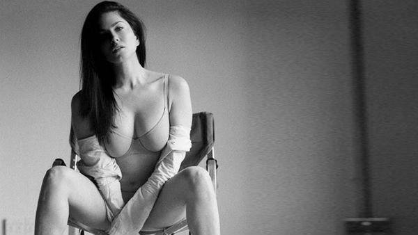 સનીની લાઇફ બદલાઇ ગઇ સનીની લાઇફ બદલાઇ ગઇ