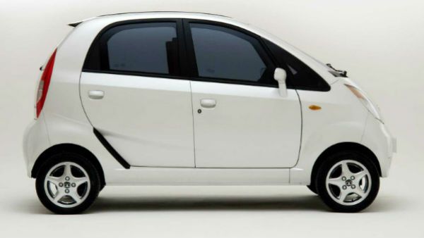 ટાટા નેનો: 9 મહિનામાં વેચાઈ 1 કાર, બની તો એક પણ નહીં