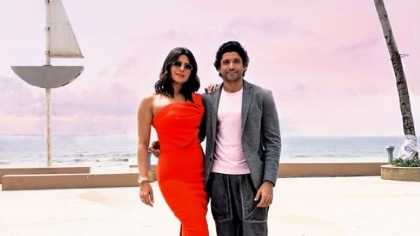 ધ સ્કાઈ ઈઝ પિંક