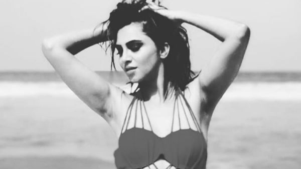 સોશિયલ મીડિયા પર એક્ટિવ