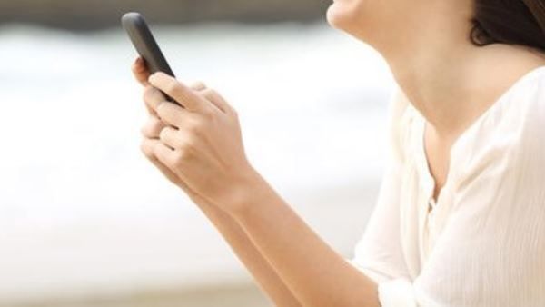 ફોલો કર્યા બાદ ચેટિંગ કર્યુ