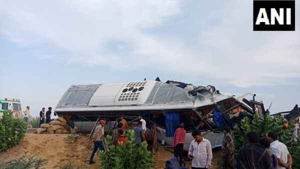 રાજસ્થાનના બીકાનેરમાં મોટી દૂર્ઘટના, બસ-ટ્રકની ટક્કરમાં 10ના મોત, 25 ઘાયલ
