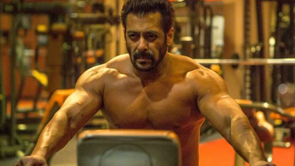 50 વર્ષની વય પછી એક્સરસાઇઝ કરતી વખતે રાખો આ વસ્તુઓનું ધ્યાન, ભૂલથી પણ ન કરો આ વર્કઆઉટ