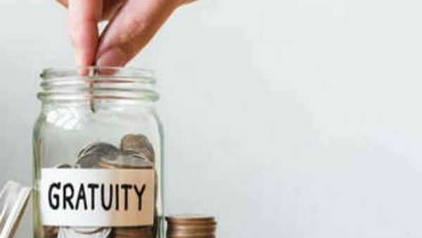 ગ્રેચ્યુટી: હવે 5 વર્ષ નહીં 1 વર્ષ પછી જ આપવાની તૈયારી, નિયમો બદલાશે