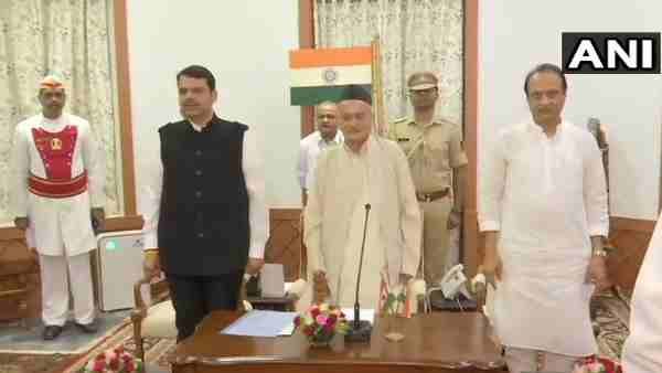 ઘણા દિવસોથી એનસીપી-કોંગ્રેસ અને શિવસેના વચ્ચે ચાલી રહી હતી વાતચીત