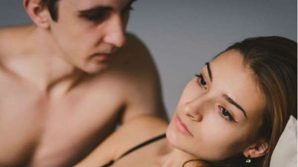 ચુપ રહેવુ