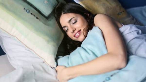 આ કંપનીમાં ઈન્ટર્નશિપમાં સુર્વણ તક, 9 કલાક સૂવા માટે મળશે 1 લાખ રૂપિયા સેલેરી