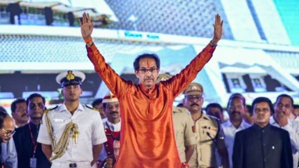 ઉદ્ધવ ઠાકરેએ CM બનતા જ શિવસેનાએ સાધ્યુ ભાજપ પર નિશાન, ‘ભગવા ધ્વજ સાથે દુશ્મની...'