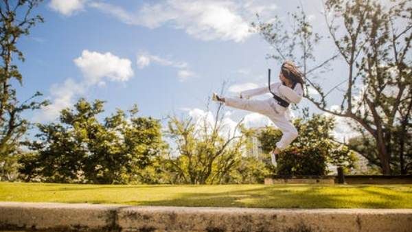 8. માર્શલ આર્ટ કે અન્ય કોઈ સુરક્ષાત્મક આક્રમણ