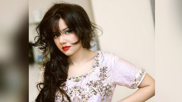 પ્રાઈવેટ વીડિયો અને અમુક ફોટો ઑનલાઈન લીક