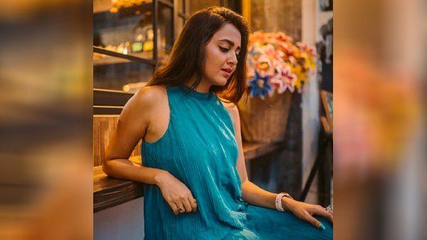 ફોન હેક કર્યા બાદ અશ્લીલ વીડિયો કોલિંગ