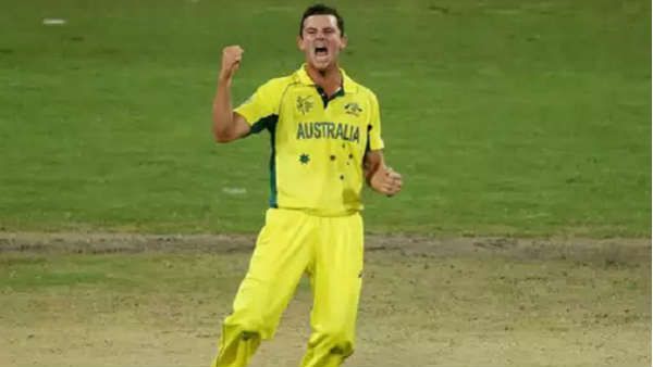 જોશ હેઝલવુડ