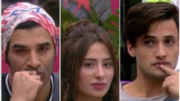 સૌથી અંતમાં અસીમની ફી