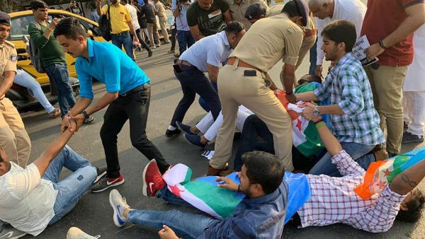 બિનસચિવાલયની પરીક્ષાના હોબાળા વચ્ચે સીએમ રૂપાણીની ગૃહમંત્રી સાથે બેઠક