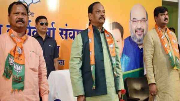 ચક્રધારપુરથી લક્ષ્મણ ગિલુવા