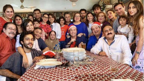 Pics: કપૂર પરિવારનુ ક્રિસમસ લંચ, કરીના કપૂરની ‘આલિયા ભાભી'નુ થયુ ઓફિશિયલ સ્વાગત
