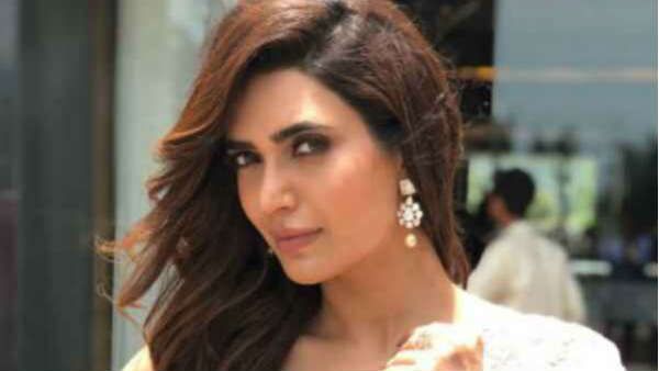 બોલ્ડ ફોટા બોલ્ડ ફોટા