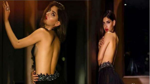 ખરાબ રીતે ઘુરતા હતા લોકો